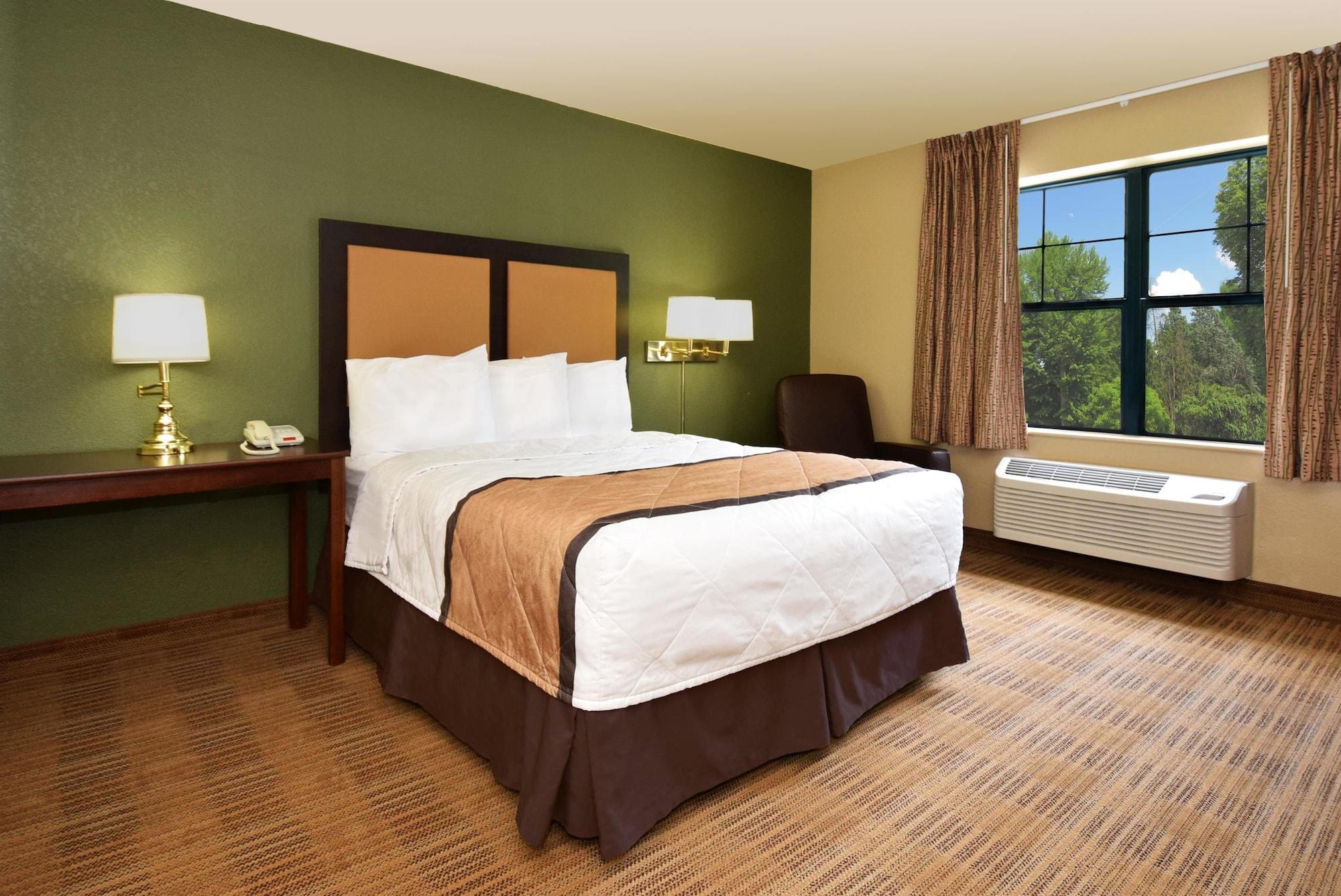 Extended Stay America Suites - Santa Rosa - North Exterior photo